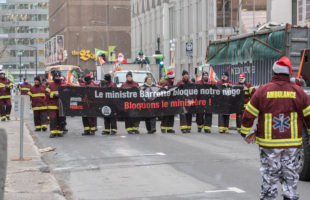 Des ententes de principe pour tous les paramédics