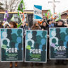 Des employeurs profitent des négociations locales pour affaiblir davantage le personnel du réseau