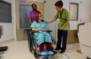 Prendre acte de l’ampleur de la détresse du personnel du réseau de santé