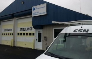 Le syndicat des paramédics de l’Abitibi-Témiscamingue-Nord-du-Québec: solidarité contre des baisses de salaire déguisées