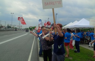 Manifestation contre l’austérité en santé et services sociaux au CSSS Champlain-Charles-Le Moyne