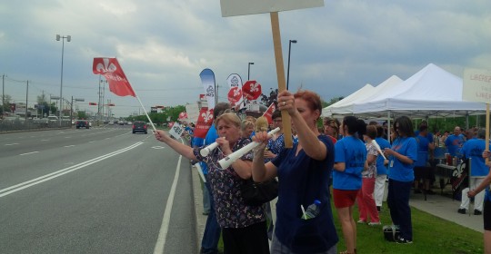 Manifestation contre l’austérité en santé et services sociaux au CSSS Champlain-Charles-Le Moyne