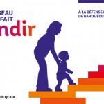 25 000 cartes postales remises au premier ministre Philippe Couillard