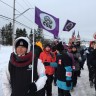 Manifestation à Sainte-Anne-des-Monts contre Optilab