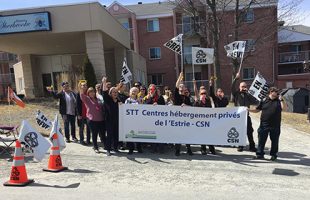 Les employé-es du Manoir Sherbrooke entament une grève générale illimitée