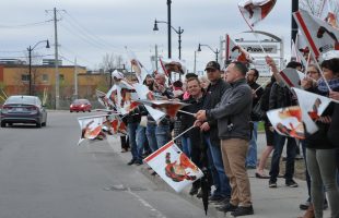 Une centaine de personnes réunies à l&rsquo;Assomption contre les maternelles 4 ans