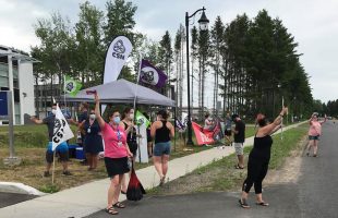 Les syndiqué-es CSN du CISSS de Lanaudière maintiennent la pression sur le gouvernement tout au long de l’été