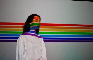 Pour mieux comprendre les réalités des lesbiennes et bisexuelles