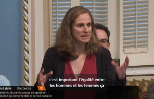 Dépôt d’une pétition à l’Assemblée nationale pour le règlement des plaintes de maintien de l’équité salariale en santé et services sociaux