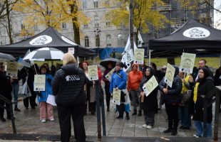 Manifestation : Les familles d’accueil méritent mieux