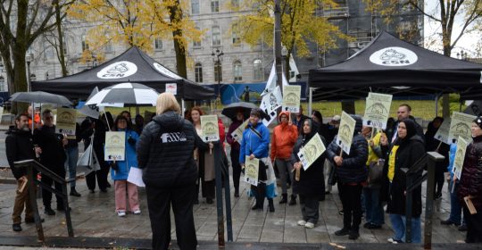 Manifestation : Les familles d’accueil méritent mieux