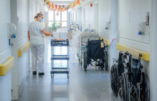 Il y a urgence de répondre à la priorité de la population